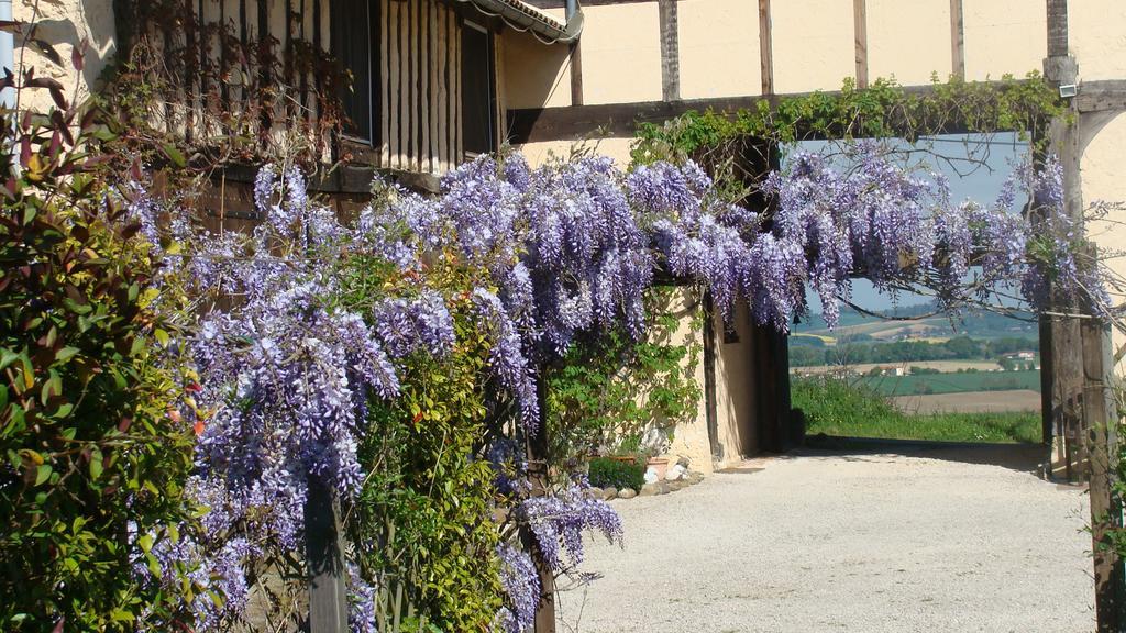 Gite Du Paradis Vieuzos Exterior foto