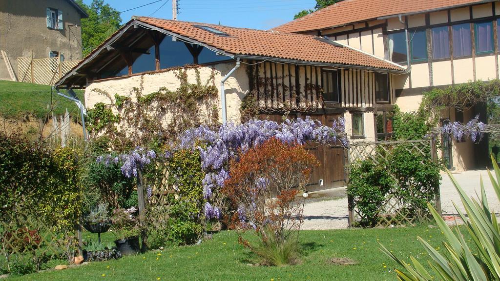 Gite Du Paradis Vieuzos Exterior foto